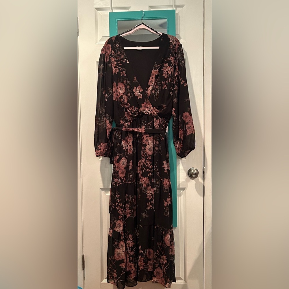 City Chic Maxi Floral Dress